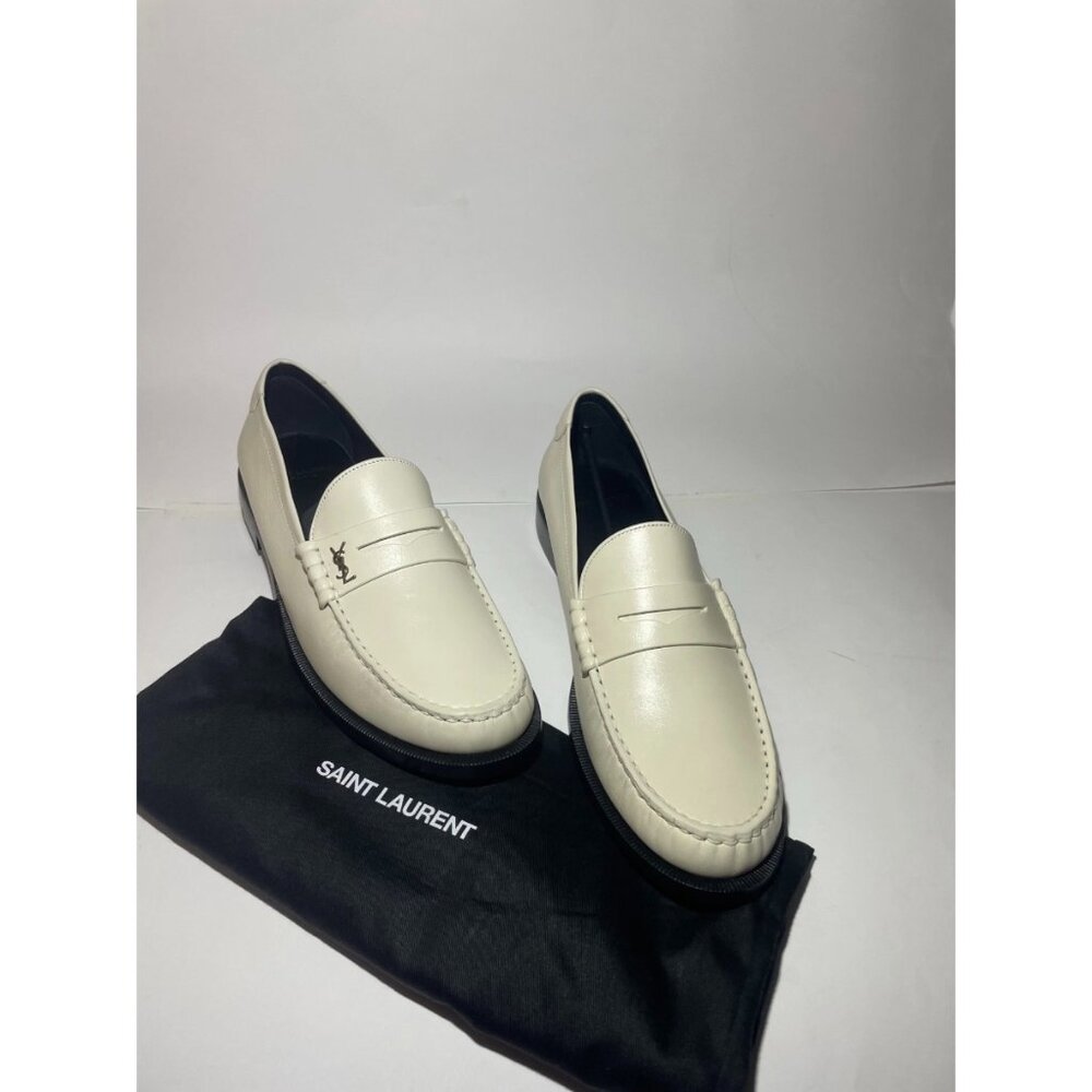 Saint Laurent Le Loafer *AUTHENTICATED*